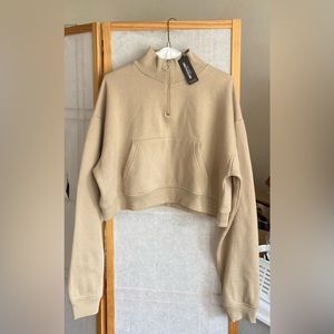 Sweatshirt top cropped